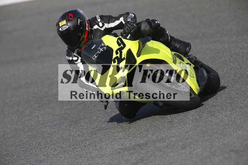 /Archiv-2024/02 29.01.-02.02.2024 Moto Center Thun Jerez/Gruppe gruen-green/229